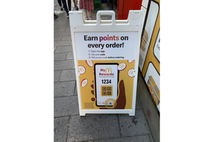 Expedia partners with non-travel brand for first-time loyalty app