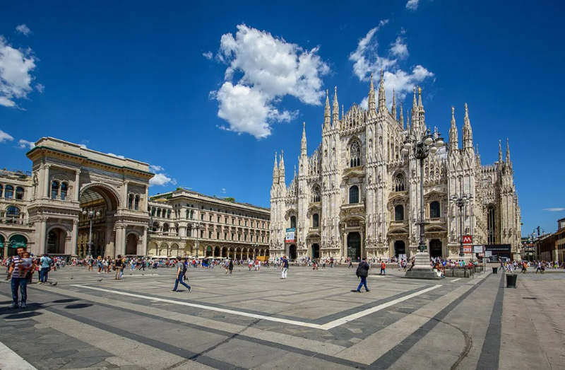 Milan's Duomo becomes first Italian monument to display visitor numbers in real time
